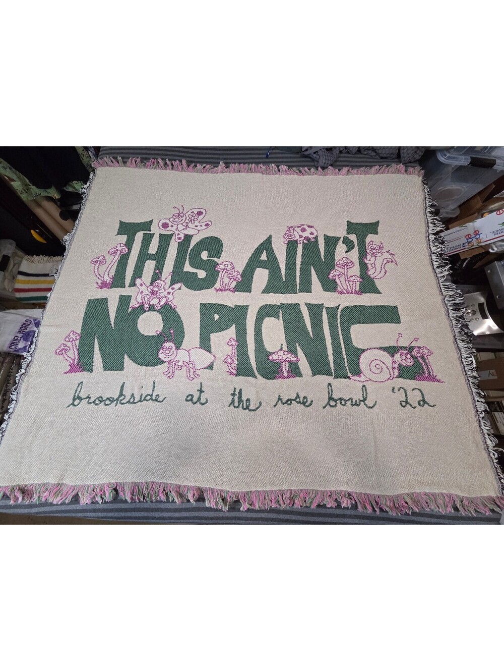 Brookside This Ain't No Picnic Throw Blanket Rose Bowl '22